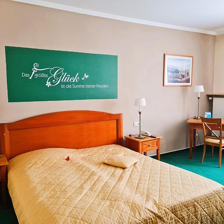 Hotel Zur Post Waldbreitbach Ngoại thất bức ảnh