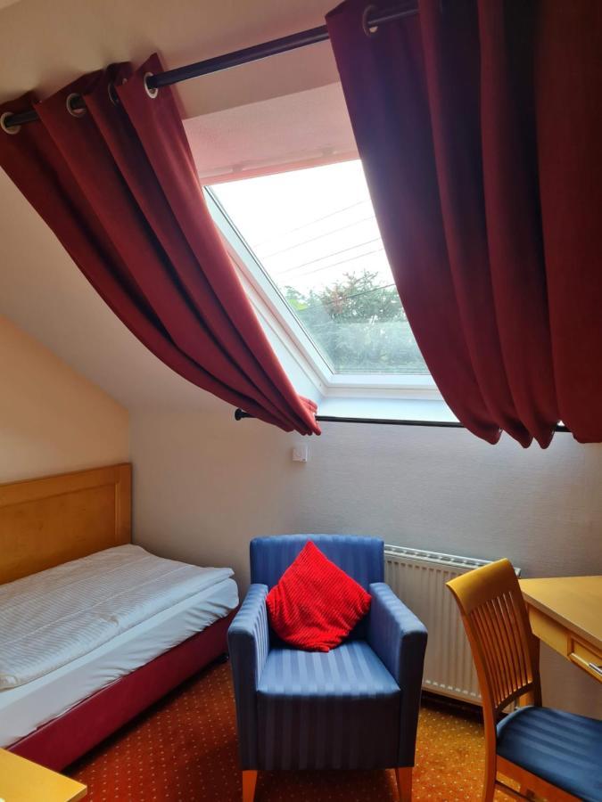 Hotel Zur Post Waldbreitbach Ngoại thất bức ảnh
